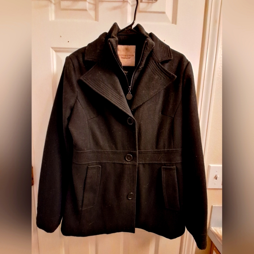 Beautiful dark black wool coat medium